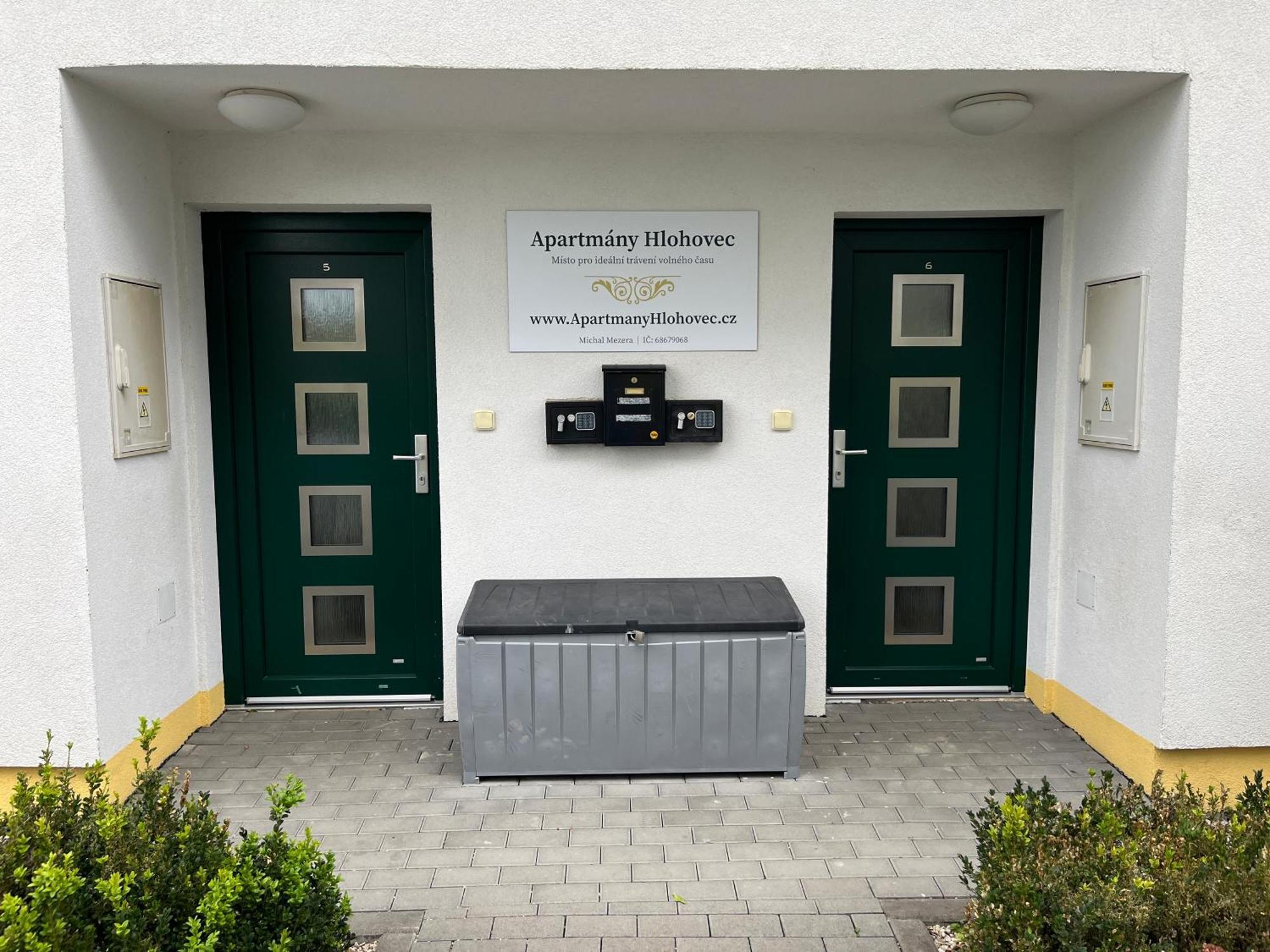 Apartmany Hlohovec Exterior foto