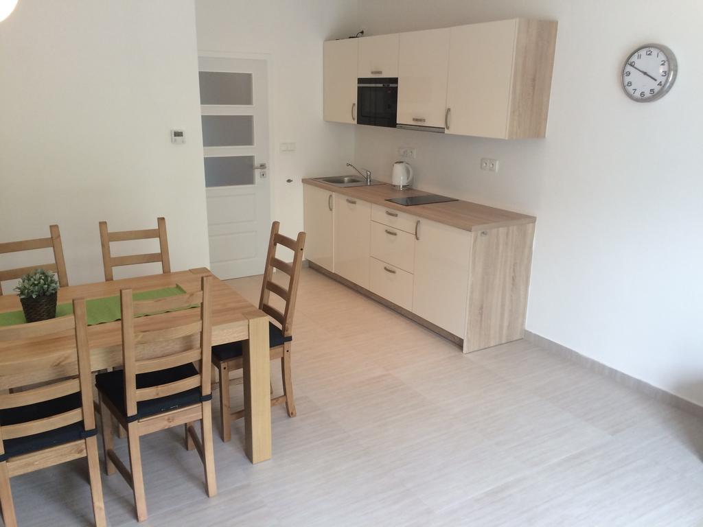 Apartmany Hlohovec Exterior foto