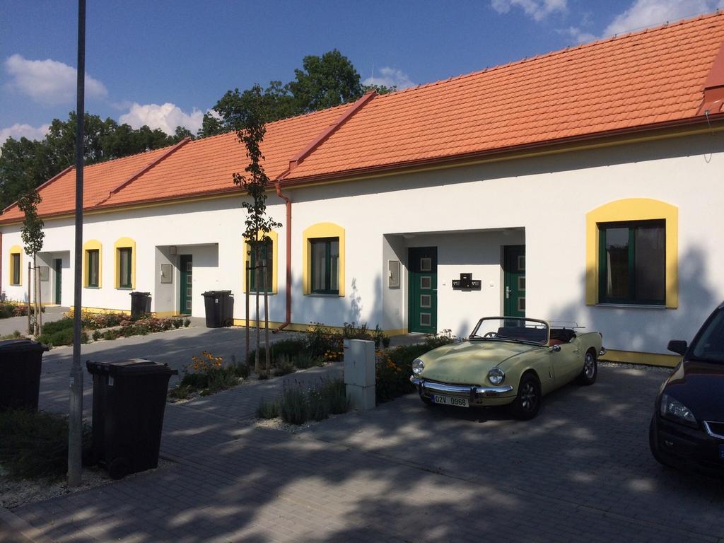 Apartmany Hlohovec Exterior foto